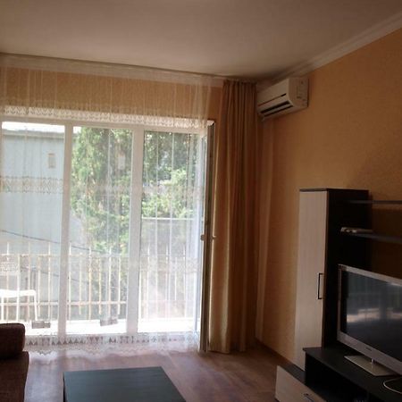 Sun Family Апартаменты Gagra Esterno foto